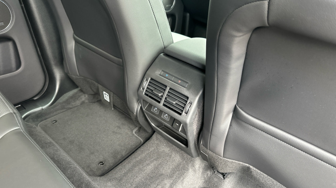 Land Rover Discovery Sport 1.5 P270e Landmark 5dr Auto [5 Seat] Station Wagon - Image 18